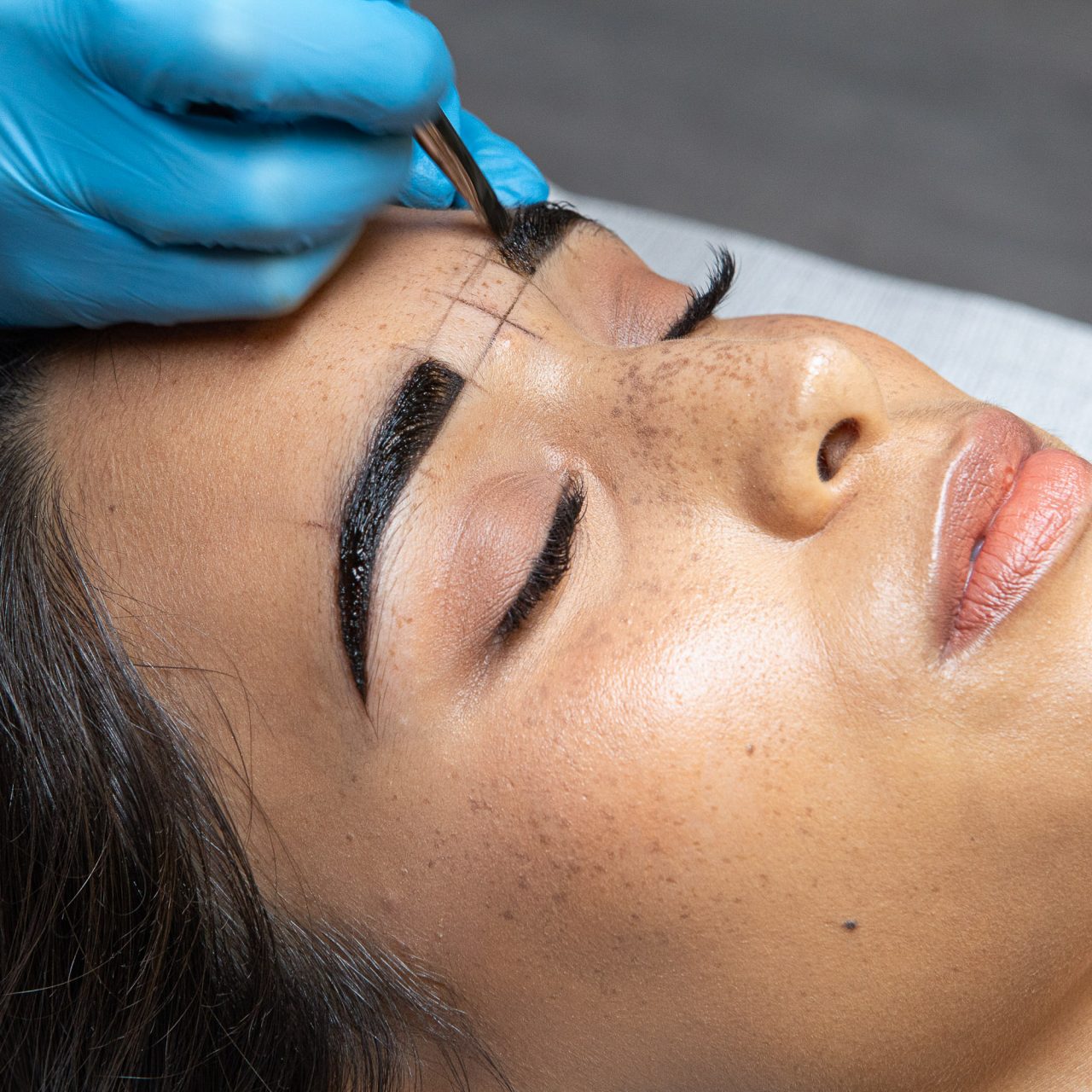 Henna brow treatment course